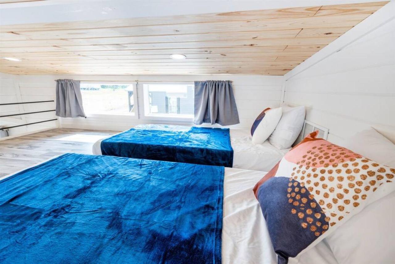 2 Villa D'Azur Luxury Tiny House Mins To Lake Guntersville, Downtown, Firepit 외부 사진