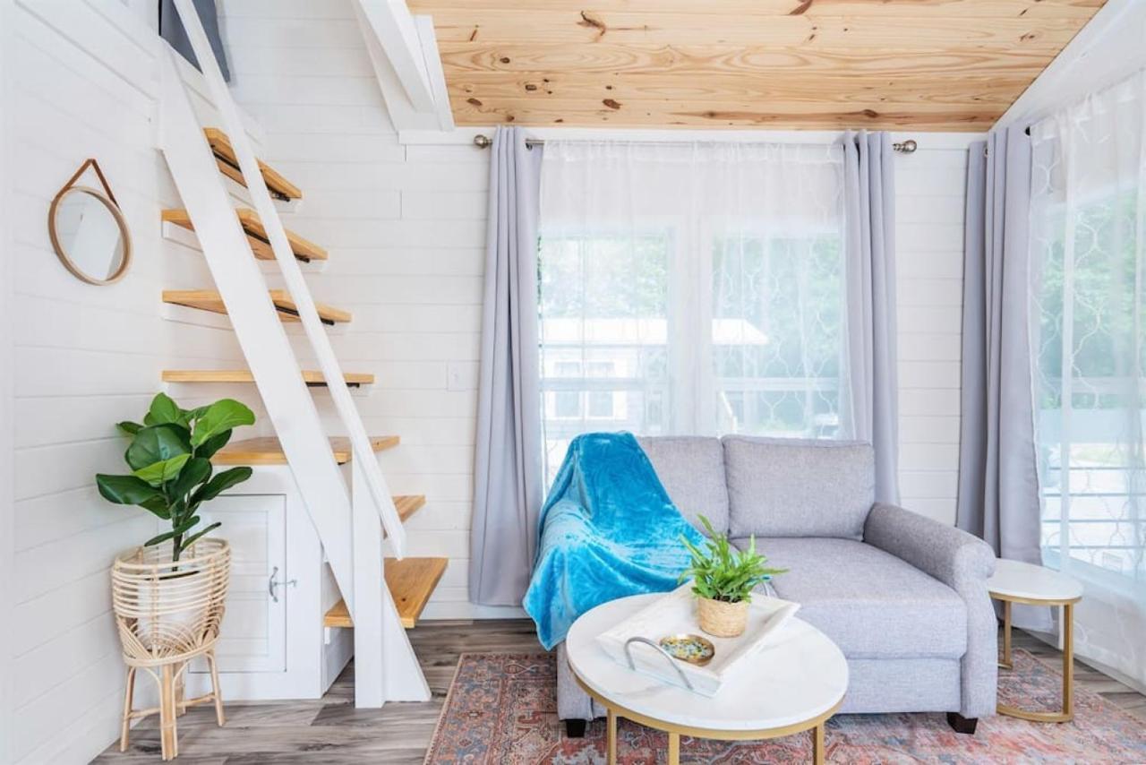 2 Villa D'Azur Luxury Tiny House Mins To Lake Guntersville, Downtown, Firepit 외부 사진