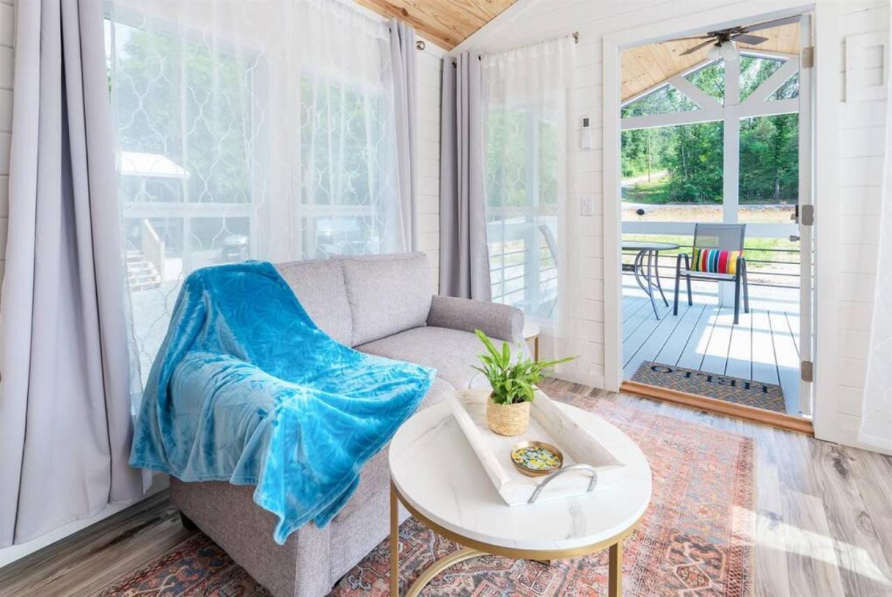 2 Villa D'Azur Luxury Tiny House Mins To Lake Guntersville, Downtown, Firepit 외부 사진